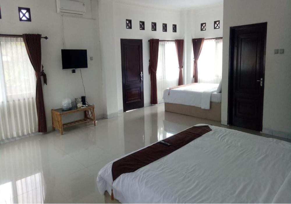 Hotel Pondok Putri Batukaras Kamer foto