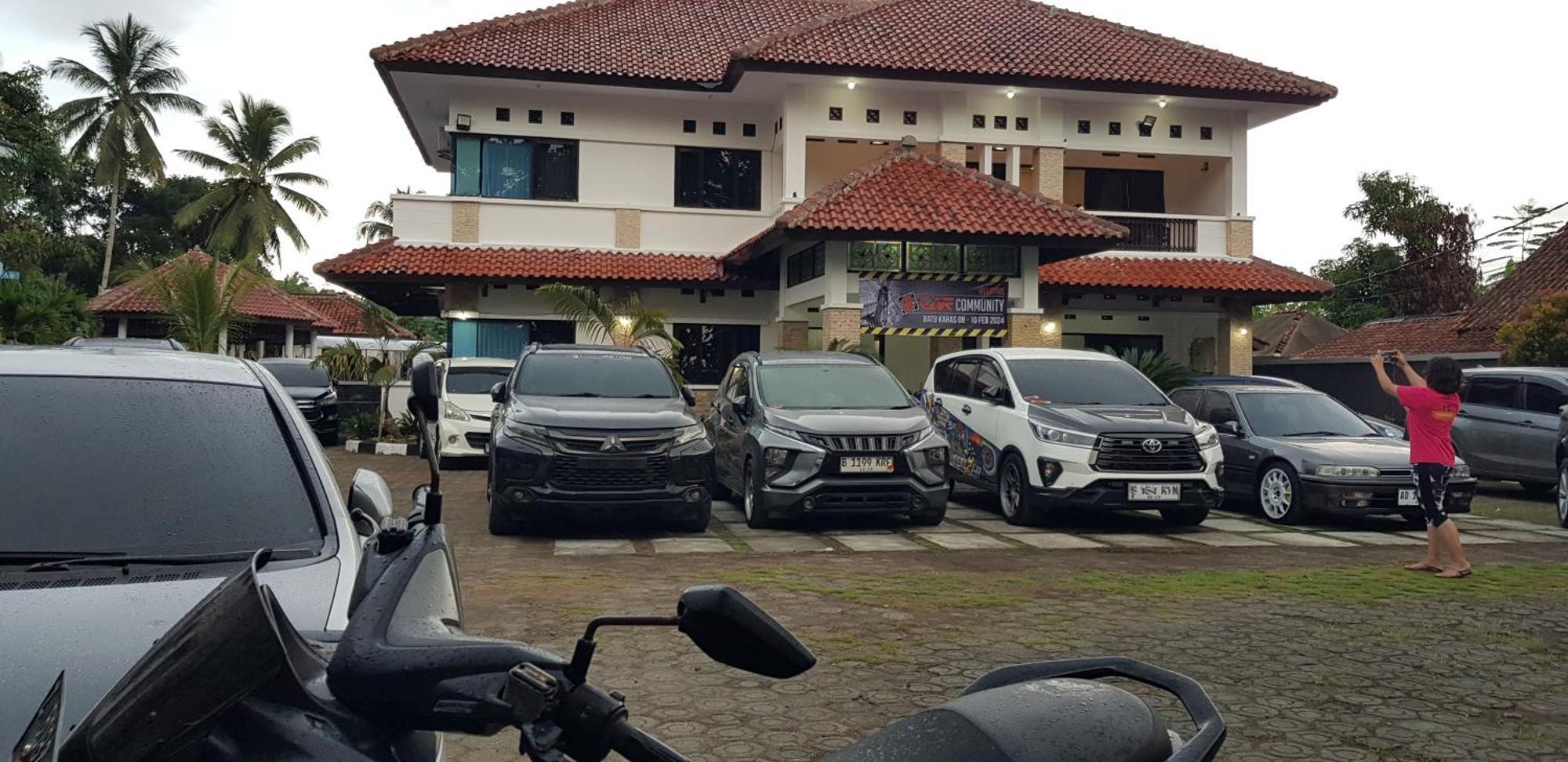 Hotel Pondok Putri Batukaras Buitenkant foto
